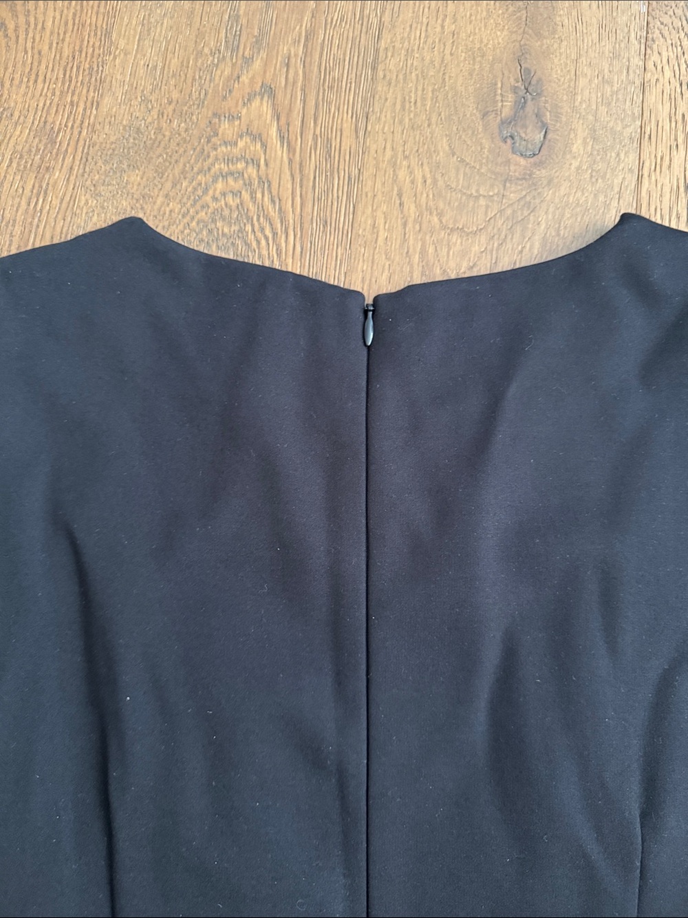 White House Black Market mid length dress size 0 white yellow accent - Picture 4 of 5